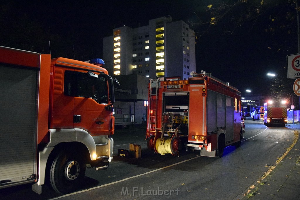 Feuer 2 Y Koeln Marienburg Raderthalguertel Mertenerstr Bonnerstr P85.JPG - Miklos Laubert